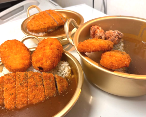 学割対応のボリューム満点カレー